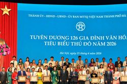 Hà Nội tuyên dương 126 gia đình văn hóa tiêu biểu