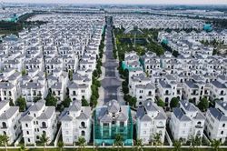 Vinhomes t&iacute;nh huy động th&ecirc;m 15.000 tỷ tr&aacute;i phiếu