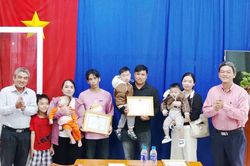 An Giang triển khai nhiều ch&iacute;nh s&aacute;ch khuyến kh&iacute;ch sinh đủ hai con