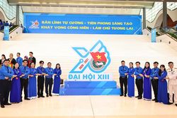 Khai mạc trọng thể Đại hội Đo&agrave;n to&agrave;n quốc lần thứ XIII