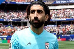 B&ecirc;n lề World Cup 2026: Người h&ugrave;ng xuất th&acirc;n chăn cừu