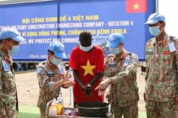 Chiến sĩ mũ nồi xanh Việt Nam chung tay phòng chống dịch Ebola tại Abyei