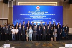 Phát huy công nghệ chiến lược, xác lập mô hình tăng trưởng mới