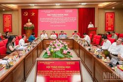 Xây dựng giáo trình về phát triển kinh tế tập thể gắn xây dựng nông thôn mới