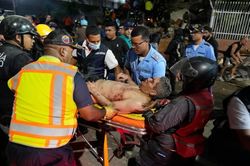 Động đất kép ở Venezuela: Nhiều tòa nhà sập, cảnh báo sóng thần, nguy cơ thương vong lớn