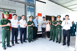 Tây Ninh khánh thành, bàn giao 10 căn nhà điểm dân cư biên giới