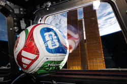 Cơn sốt World Cup đã lan ra ngoài không gian