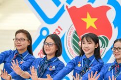 Đại hội Đoàn XIII thông qua Nghị quyết nhiệm kỳ mới, với 13 chỉ tiêu trọng tâm