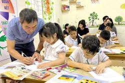 Điều kiện để xét chuyển sang ngạch giáo viên mỹ thuật