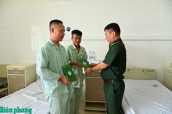 Thăm, động viên cán bộ Bộ đội Biên phòng tỉnh Quảng Ninh bị thương khi thực hiện nhiệm vụ