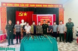 Bộ đội Biên phòng tỉnh Nghệ An vận động thu hồi 16 khẩu súng tự chế