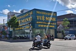 Đ&igrave;nh chỉ 4 cơ sở nha khoa hoạt động 'chui'