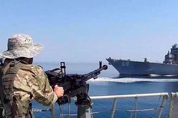 Iran siết kiểm so&aacute;t eo biển Hormuz, cảnh b&aacute;o t&agrave;u thuyền kh&ocirc;ng đi ngo&agrave;i tuyến được chỉ định