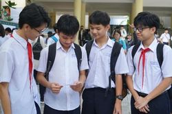 Từ 13h30 chiều nay (25/6), học sinh Hà Nội xác nhận nhập học lớp 10, quy định cần lưu ý