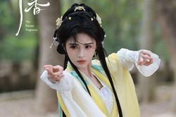 Cúc Tịnh Y gây chú ý với vai diễn kép trong phim mới