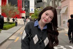 Nhan sắc 'lão hóa ngược' của Sam ở tuổi U40 khiến dân tình xuýt xoa