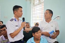 Tăng cường phối hợp chống khai th&aacute;c IUU tại Quảng Ng&atilde;i