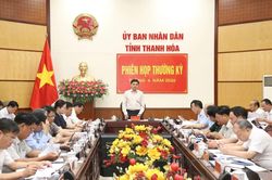 Đánh giá tình hình phát triển kinh tế - xã hội 6 tháng đầu năm; thảo luận giải pháp trọng tâm 6 tháng cuối năm 2026