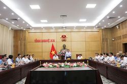 Nghệ An: Tập trung xử lý điểm nghẽn về mặt bằng, vật liệu và thủ tục đầu tư liên quan các dự án trọng điểm