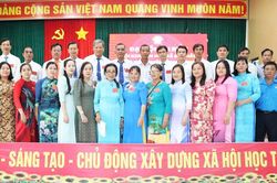 B&agrave; Nguyễn Thị B&eacute; Năm giữ chức Chủ tịch Hội Khuyến học x&atilde; An Ch&acirc;u