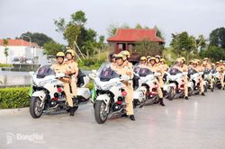 Chặn vi phạm trật tự từ sớm, giữ yên đường phố
