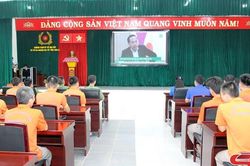 Chương tr&igrave;nh văn nghệ thắp s&aacute;ng niềm tin hướng tới tương lai