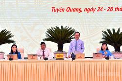 Quyết liệt tháo gỡ khó khăn để thúc đẩy tăng trưởng
