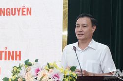 Tiếp tục n&acirc;ng cao hiệu quả hoạt động của c&aacute;c cấp Hội Cựu chiến binh