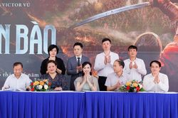 Đạo diễn Victor Vũ ra mắt dự án phim 'Chiến bào', lấy cảm hứng từ cuộc khởi nghĩa Lam Sơn
