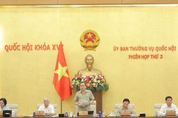 Chấm điểm c&ocirc;ng t&aacute;c x&acirc;y dựng ph&aacute;p luật