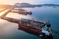 Cần cơ chế tài chính đặc thù để Petrovietnam chủ động hơn trong các dự án lớn