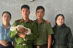 Bé sơ sinh bị bỏ rơi kèm mẩu giấy 'Con là sinh viên không nuôi được con'