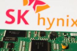 SK Hynix dự kiến ni&ecirc;m yết Nasdaq, cổ phiếu tăng mạnh nhờ kỳ vọng AI
