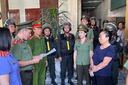 Bắt tạm giam người phụ nữ ở Nghệ An chuyên kích động gây rối