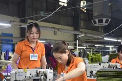 Từ ngày 1-7-2026: Lao động nữ sinh con thứ hai được nghỉ thai sản 7 tháng