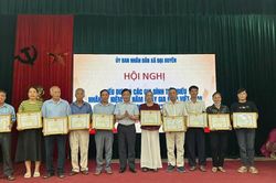 X&atilde; Đại Xuy&ecirc;n tuy&ecirc;n dương 46 gia đ&igrave;nh văn h&oacute;a ti&ecirc;u biểu nh&acirc;n ng&agrave;y Gia đ&igrave;nh Việt Nam