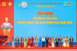 Trao 200 triệu cho Quỹ nhân ái Khánh Hòa và tri ân hàng loạt khách hàng yến sào