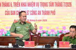 Sớm đưa UAV vào tuần tra diện rộng, kiên quyết xử lý các đơn vị chậm tiến độ số hóa