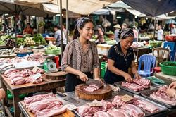 Gi&aacute; heo hơi h&ocirc;m nay 26.6: Miền Bắc giữ đỉnh, miền Nam tiếp tục giảm s&acirc;u