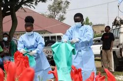 Phát hiện ca nhiễm Ebola đầu tiên ngoài châu Phi