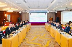 Hải quan Việt Nam-Lào tăng cường phối hợp điều tra, chống buôn lậu