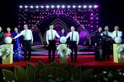 Khai mạc Lễ hội Sen Hà Nội 2026