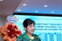'Không đổi cách vận hành, doanh nghiệp sẽ đi sau khu vực công'