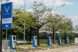 Muốn phủ trạm sạc xe điện, TPHCM phải chi &iacute;t nhất 7 tỷ USD