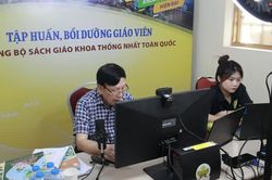 Gấp rút tập huấn giáo viên, sẵn sàng triển khai bộ sách giáo khoa thống nhất