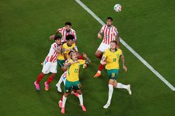 World Cup 2026: Cổ động viên Australia và Paraguay chia đều cảm xúc