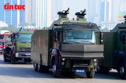 Đẩy mạnh nghi&ecirc;n cứu, ứng dụng khoa học c&ocirc;ng nghệ qu&acirc;n sự