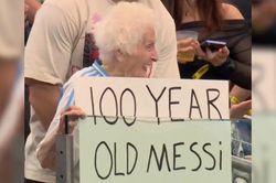 B&iacute; ẩn cụ b&agrave; 100 tuổi 'đu' Messi tới World Cup