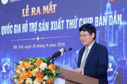 Ra mắt Trung t&acirc;m quốc gia hỗ trợ sản xuất thử chip b&aacute;n dẫn