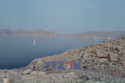 Eo biển Hormuz nhộn nhịp trở lại